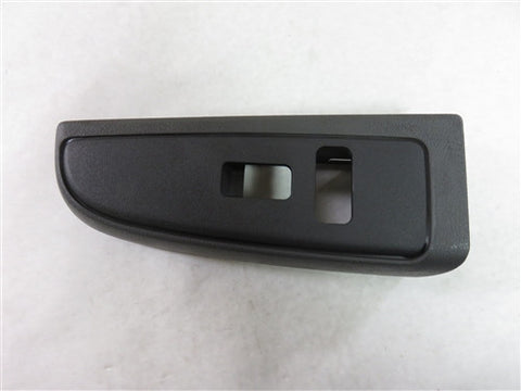 2004-2006 Silverado or SIerra Extended Cab Window Switch Bezel Cover Trim Genuine New